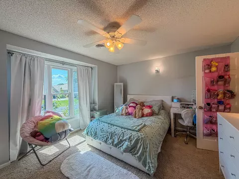 Bedroom - 7 Pinehurst Dr, Mattoon, IL 61938 photo 9 of 12