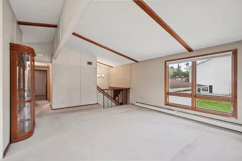 Living - 814 Pinecrest Dr, Rantoul, IL 61866 photo 6 of 11