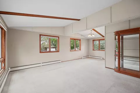 Living - 814 Pinecrest Dr, Rantoul, IL 61866 photo 3 of 11