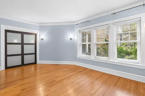 Living - Undisclosed, Chicago, IL 60657 photo 2 of 3