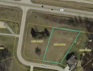 1519 Wildlife Dr, Blue Grass, IA 52726