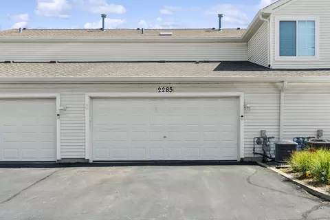 Exterior - 2285 Reflections Dr #A, Aurora, IL 60502 photo 4 of 4