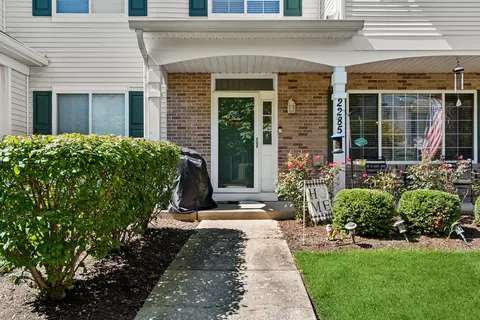 Exterior - 2285 Reflections Dr #A, Aurora, IL 60502 photo 1 of 4