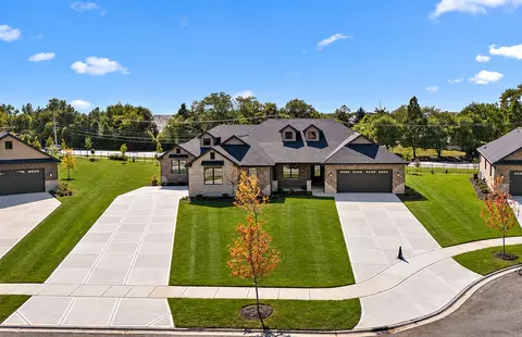 11167 Lizmore Ln, Orland Park, IL 60467