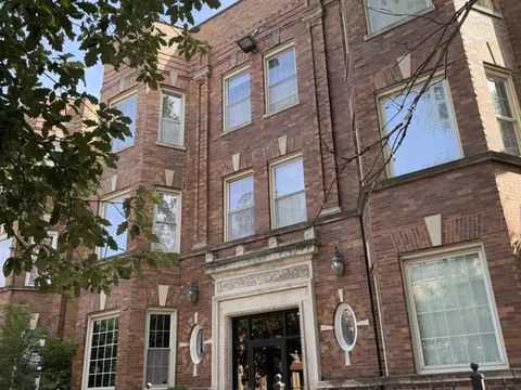 5743 S Calumet Ave #3N, Chicago, IL 60637