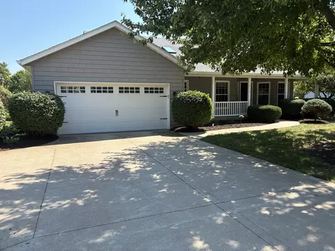 6119 Utica Ridge Rd, Davenport, IA 52807