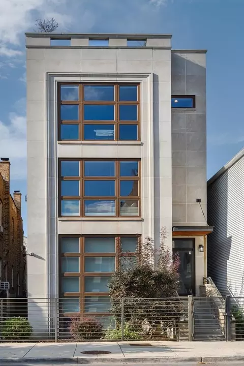 1908 W Belmont Ave #3, Chicago, IL 60657