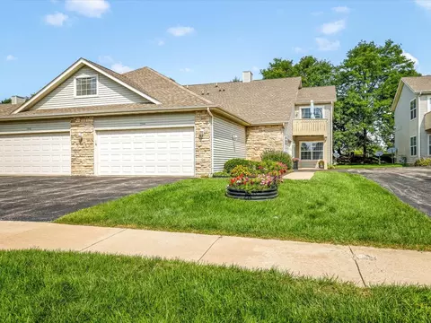 7944 Royal Oaks Rd #0, Rockford, IL 61107