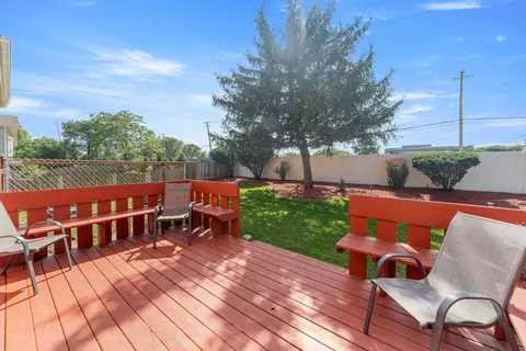 Exterior - 17816 Tanglewood Ct, Hazel Crest, IL 60429 photo 2 of 4