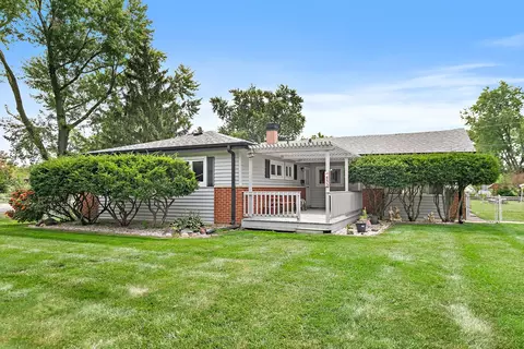 Other - 435 Kingman Ln, Hoffman Estates, IL 60169 photo 1 of 6