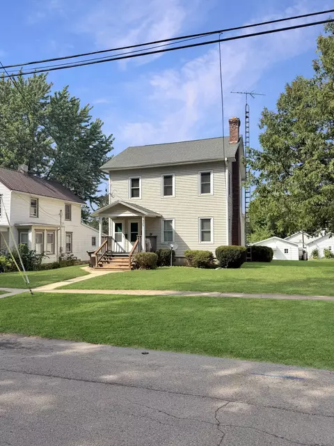 Other - 526 E Jefferson St, Freeport, IL 61032 photo 2 of 2