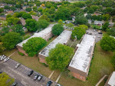 View/Area - 2508 Algonquin Rd #2, Rolling Meadows, IL 60008 photo 1 of 4