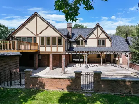 Exterior - 1899 Hilltop Ln, Bannockburn, IL 60015 photo 19 of 20