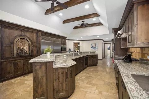 Kitchen - 1899 Hilltop Ln, Bannockburn, IL 60015 photo 1 of 3