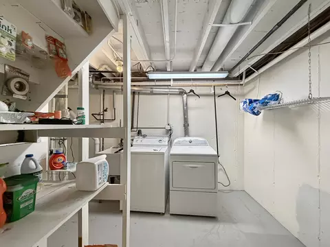 Other - 647 Darien Ct, Hoffman Estates, IL 60169 photo 5 of 9