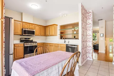 Kitchen - Undisclosed, Wheeling, IL 60090 photo 1 of 6