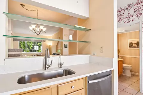 Kitchen - Undisclosed, Wheeling, IL 60090 photo 4 of 6