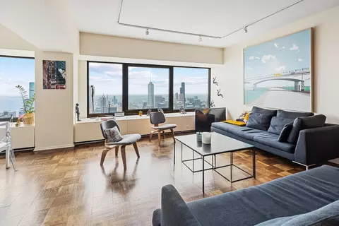 Living - 175 E Delaware Pl #8608, Chicago, IL 60611 photo 1 of 9