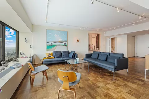 Living - 175 E Delaware Pl #8608, Chicago, IL 60611 photo 3 of 9