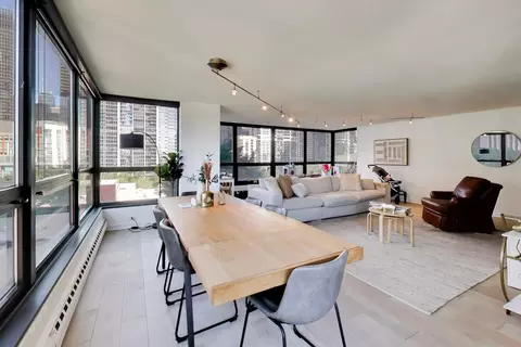 Dining - 360 E Randolph St #405, Chicago, IL 60601 photo 2 of 5