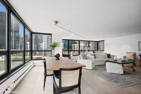 Dining - 360 E Randolph St #405, Chicago, IL 60601 photo 1 of 5