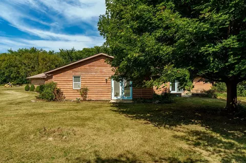 Exterior - 608 N 2nd St, Holcomb, IL 61043 photo 13 of 13