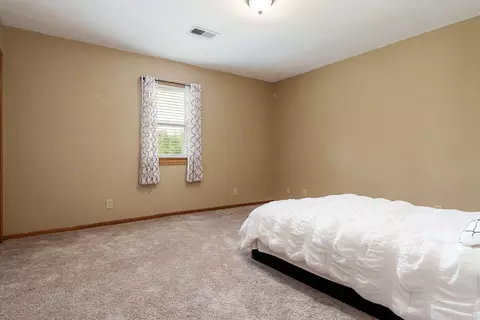 Bedroom - 608 N 2nd St, Holcomb, IL 61043 photo 4 of 10