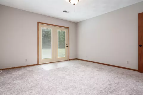 Bedroom - 608 N 2nd St, Holcomb, IL 61043 photo 1 of 10