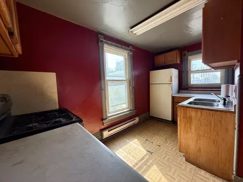 Kitchen - 154 E Third St, Manteno, IL 60950 photo 3 of 3