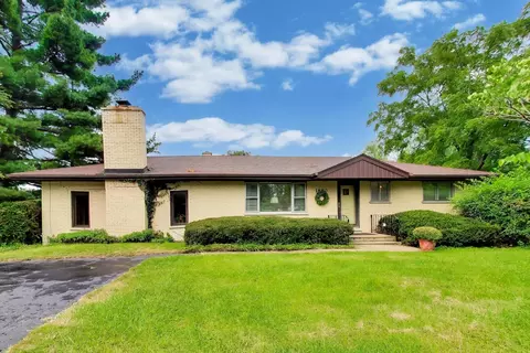 1880 Maple Ave, Downers Grove, IL 60515
