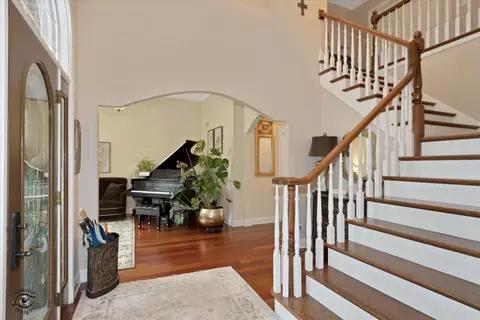 Entry Way - 11646 Kluth Ct, Mokena, IL 60448 photo 1 of 2