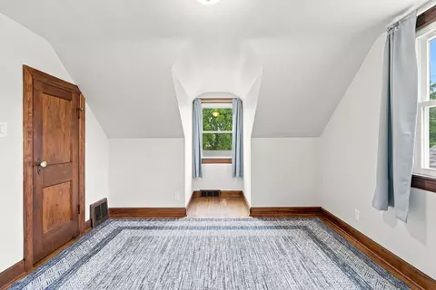 Bedroom - 913 3rd Ave, Silvis, IL 61282 photo 1 of 6