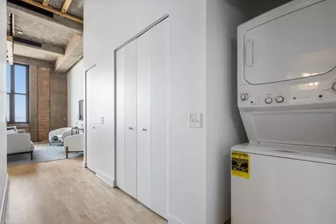 Other - 320 E 21st St #807, Chicago, IL 60616 photo 2 of 7