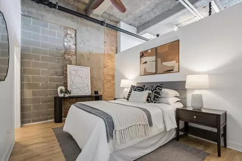 Bedroom - 320 E 21st St #807, Chicago, IL 60616 photo 1 of 3