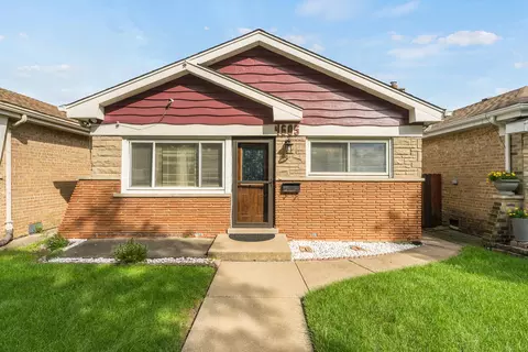 Exterior - 4605 Warsaw Ave, Lyons, IL 60534 photo 2 of 3