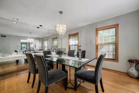 Dining - 5282 Galloway Dr, Hoffman Estates, IL 60192 photo 1 of 3