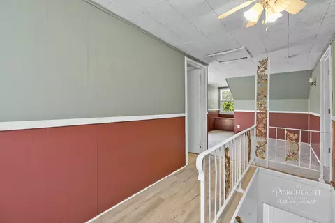 Entry Way - 344 N Hammes Ave, Kankakee, IL 60901 photo 2 of 2