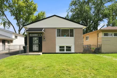 Exterior - 16601 Honore Ave, Markham, IL 60428 photo 2 of 7