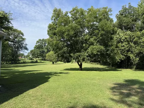 77 Hines Rd, Murphysboro, IL 62966 photo 6
