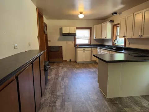 77 Hines Rd, Murphysboro, IL 62966 photo 2