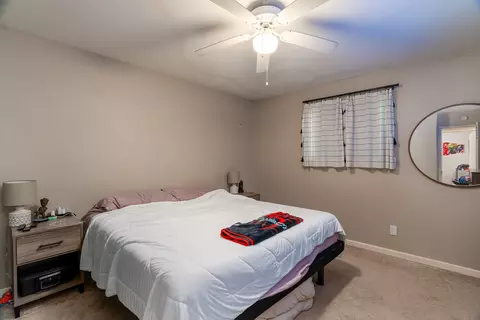 Bedroom - 1023 Roberta Dr, Murphysboro, IL 62966 photo 1 of 6