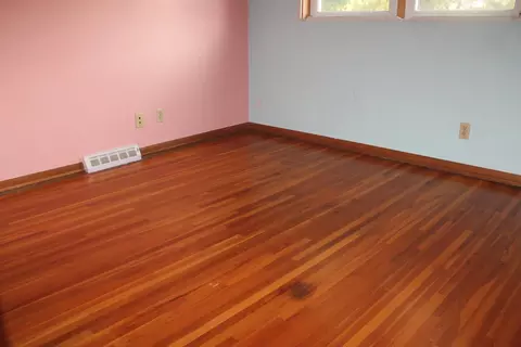 Bedroom - 108 Circle Dr, Cambridge, IL 61238 photo 7 of 7