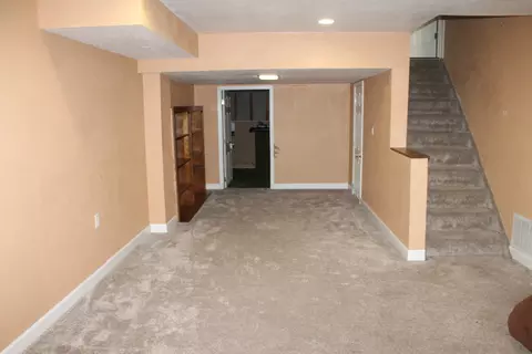 Living - 108 Circle Dr, Cambridge, IL 61238 photo 8 of 8