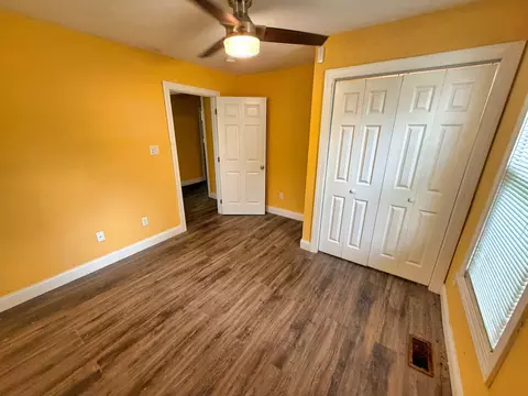 Bedroom - 323 Austin Ave, Flora, IL 62839 photo 2 of 11