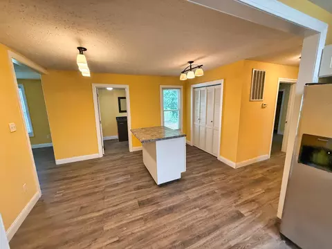 Other - 323 Austin Ave, Flora, IL 62839 photo 2 of 15