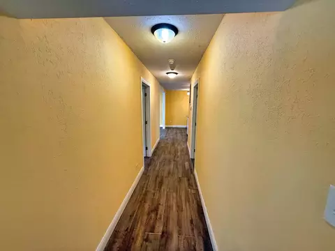 Entry Way - 323 Austin Ave, Flora, IL 62839 photo 1 of 2