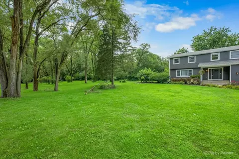 Exterior - 2711 Old Oak Dr, Mchenry, IL 60050 photo 12 of 13