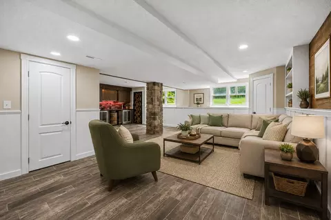 Living - 2711 Old Oak Dr, Mchenry, IL 60050 photo 7 of 9