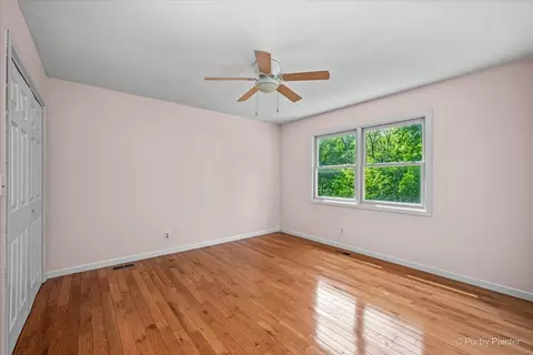 Bedroom - 2711 Old Oak Dr, Mchenry, IL 60050 photo 9 of 12
