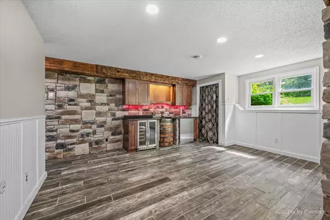 Other - 2711 Old Oak Dr, Mchenry, IL 60050 photo 8 of 11
